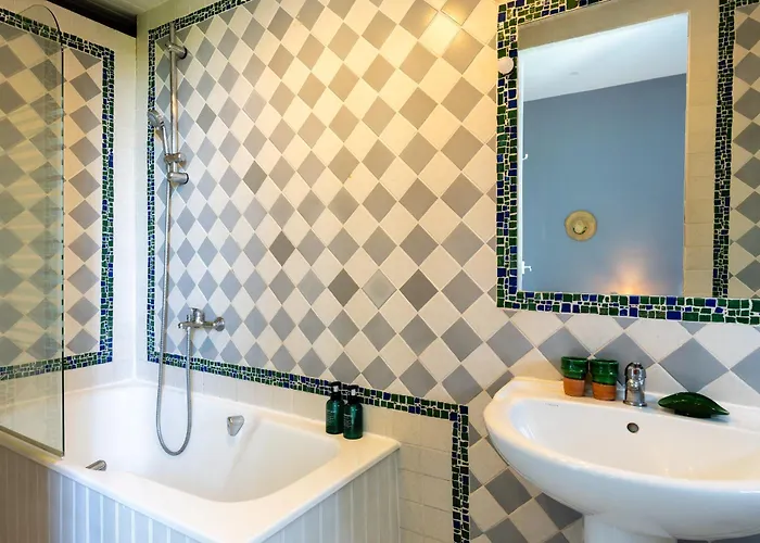 Willa Flora - Maison De Maitre - Patio Et Piscine Privee Saint-Thibéry